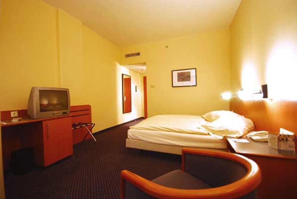 Arcadia Hotel Berlin Exterior photo